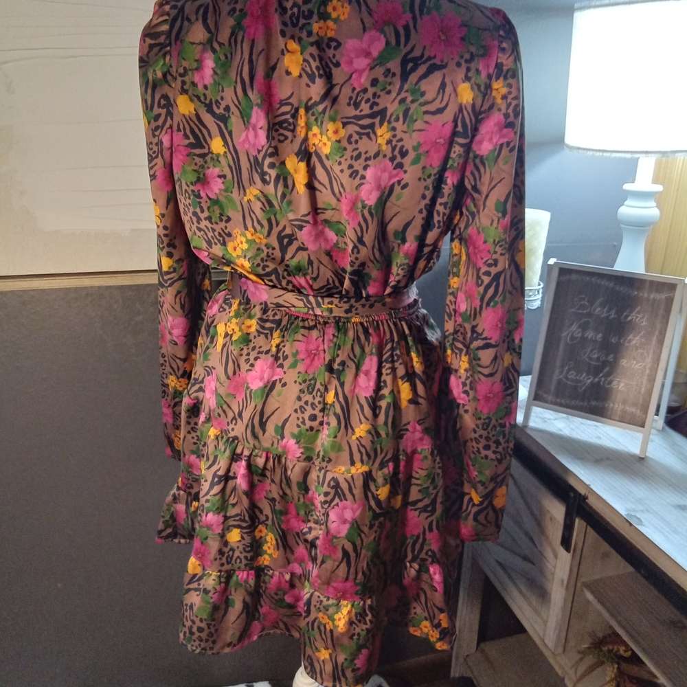 AVARA Floral Animal-Print Midi Dress with Tie Waist - Pink & Yellow - Picture 3 of 4